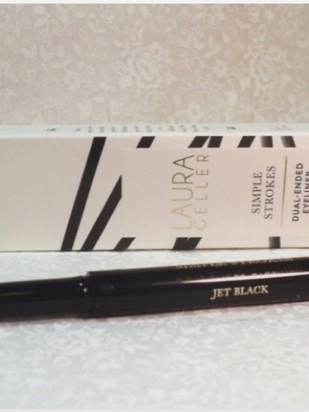 (5) Laura Geller Jet Black Dual-Ended Eyeliner Pen (you get 5 NIB)
